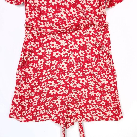 Madewell Romper Womens 4 Red Floral Shorts Wrap Front Top Zip Back Pockets - Picture 8 of 15